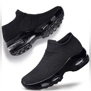 Women Walking shoes sneakers